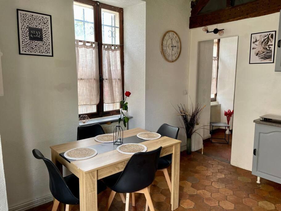 Maison A Proximite De Barbizon / Fontainebleau / A6 Saint-Sauveur-sur-Ecole المظهر الخارجي الصورة
